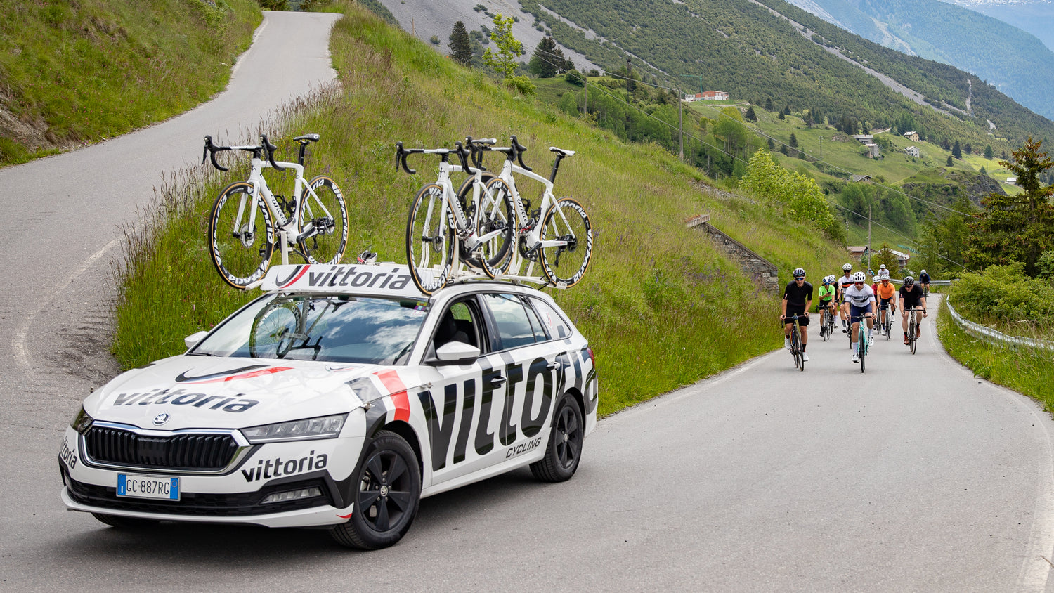 Vittoria continue the journey alongside LaStelvioSantini