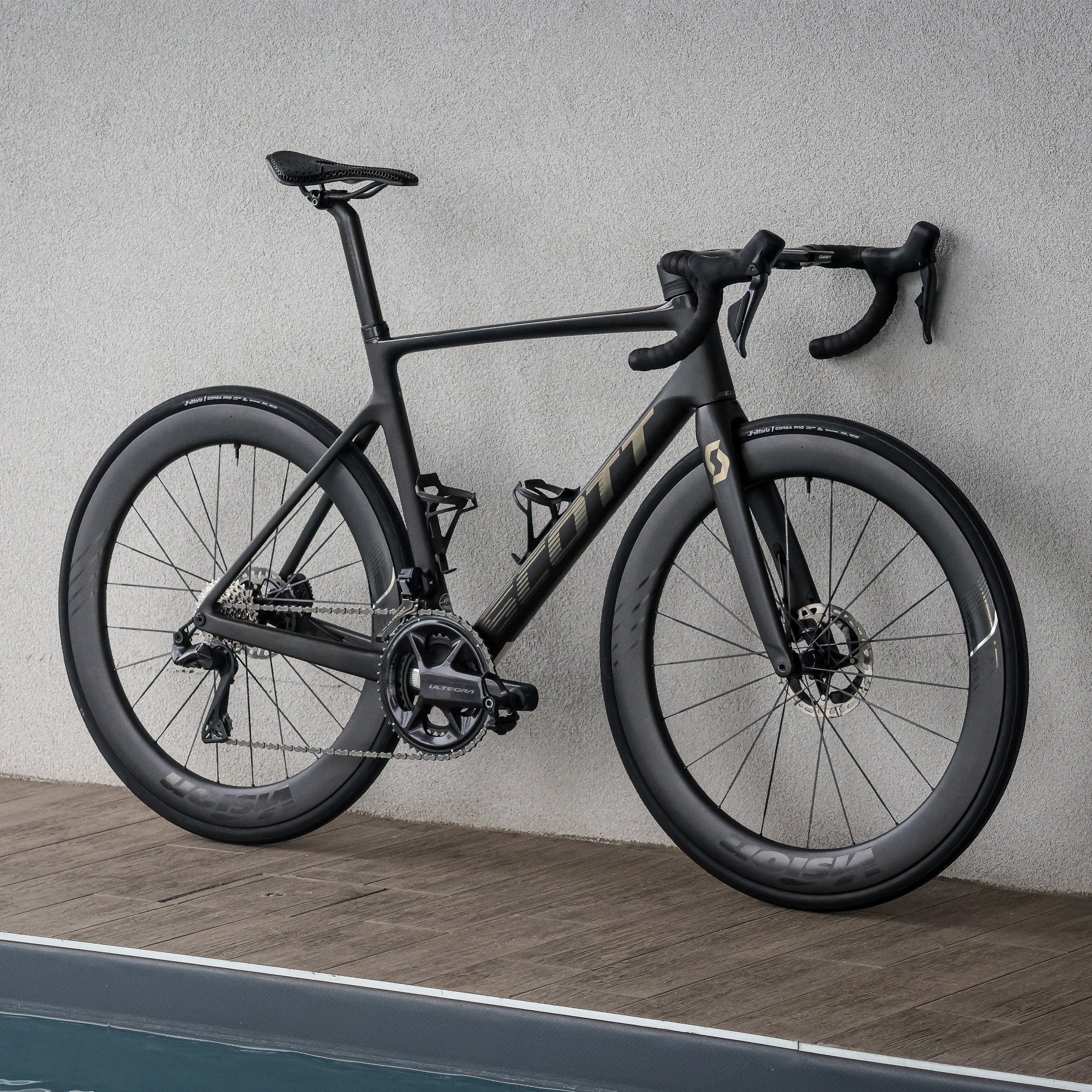 Corsa PRO Black