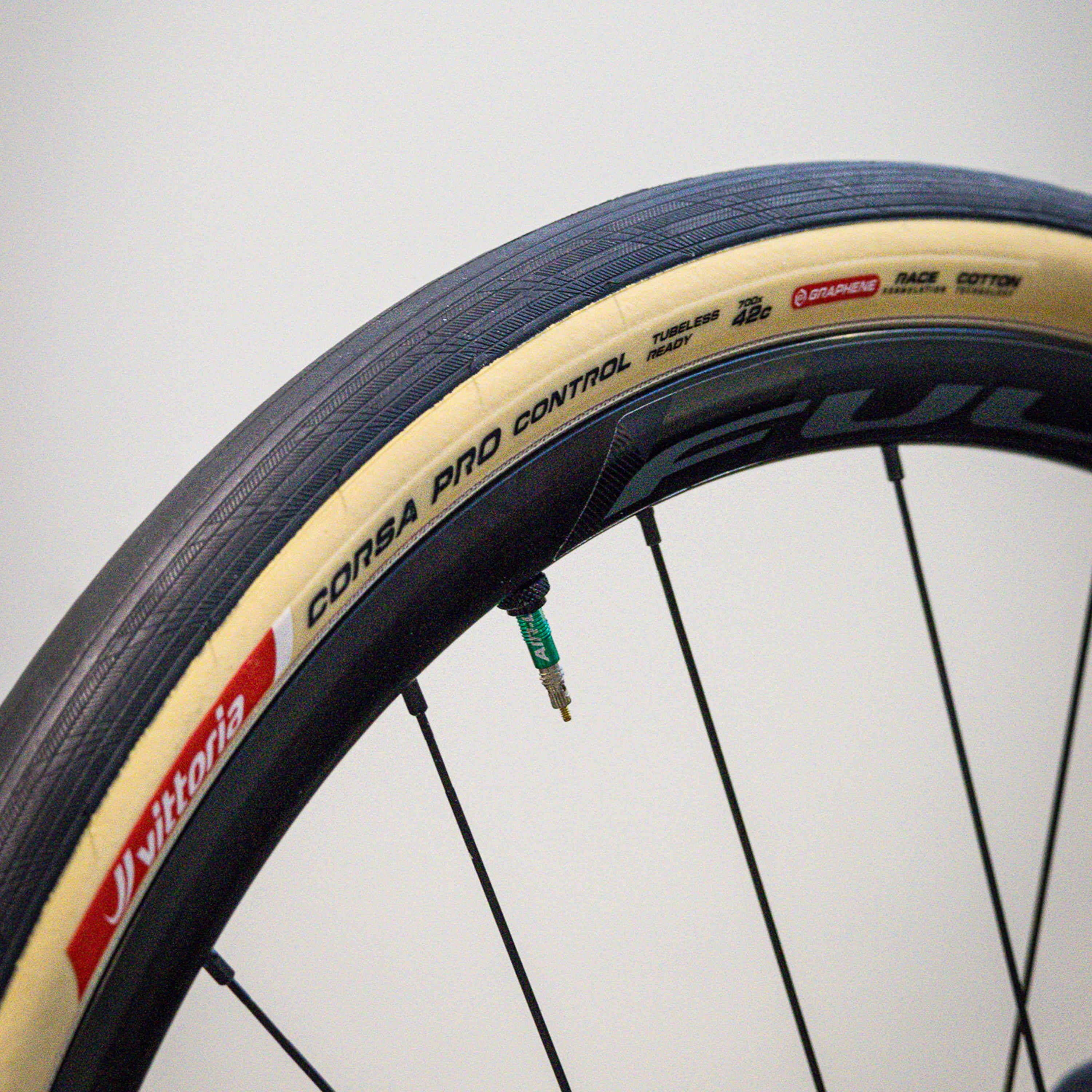 Corsa PRO Control Tubeless-Ready