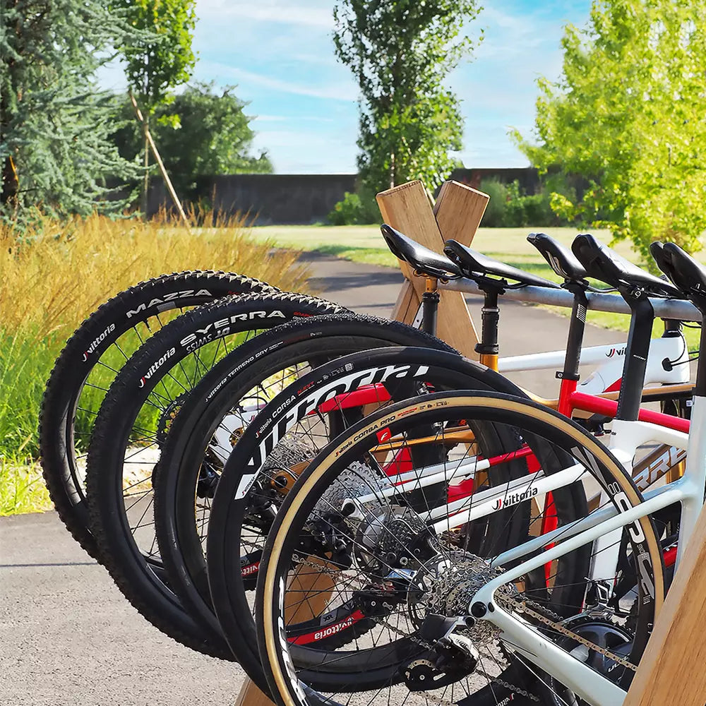 Victoria road bike tires deals